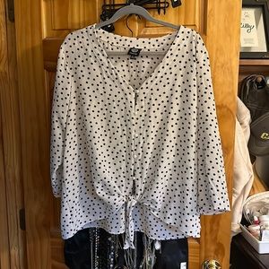 Black and white polka dot top